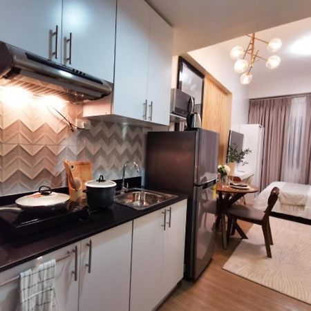 Lifestyle At The Loop Towers Condotel Cagayan de Oro Exterior foto